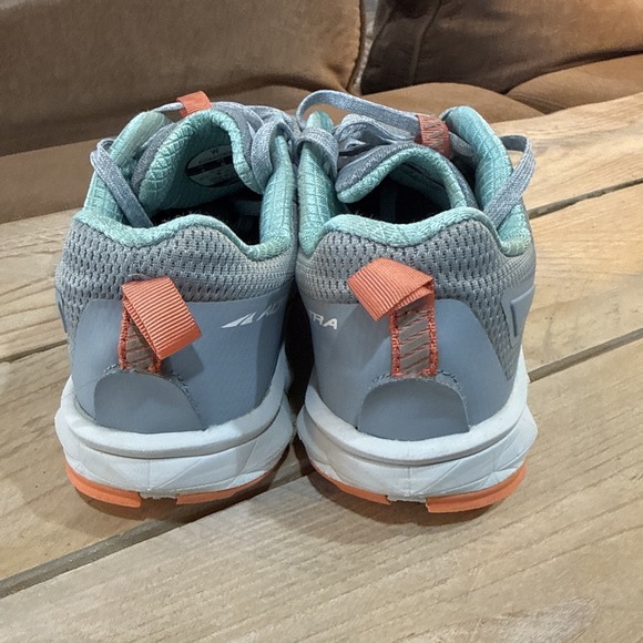 Altra Timp 3 Womens 8 Light Blue Coral Trail Running Shoes AL0A4VRB007 - Picture 4 of 8